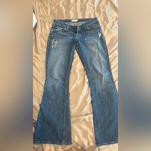 Women’s BKE jeans. In excellent condition